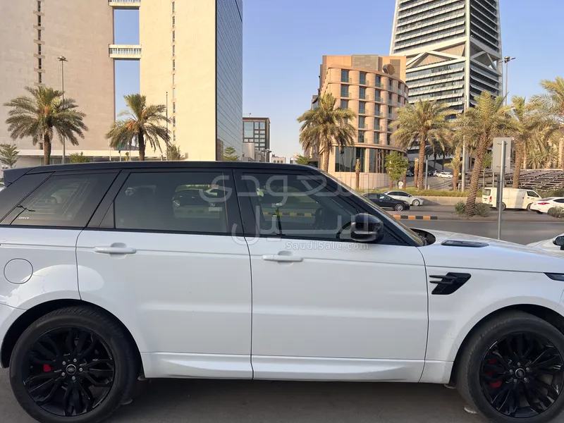 2019 Land Rover Range Rover Sport DYNAMIC SE