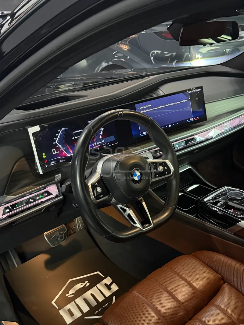 2025 BMW 7 Series 735i