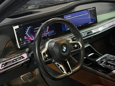 2025 BMW 7 Series 735i