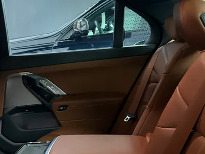 2025 BMW 7 Series 735i
