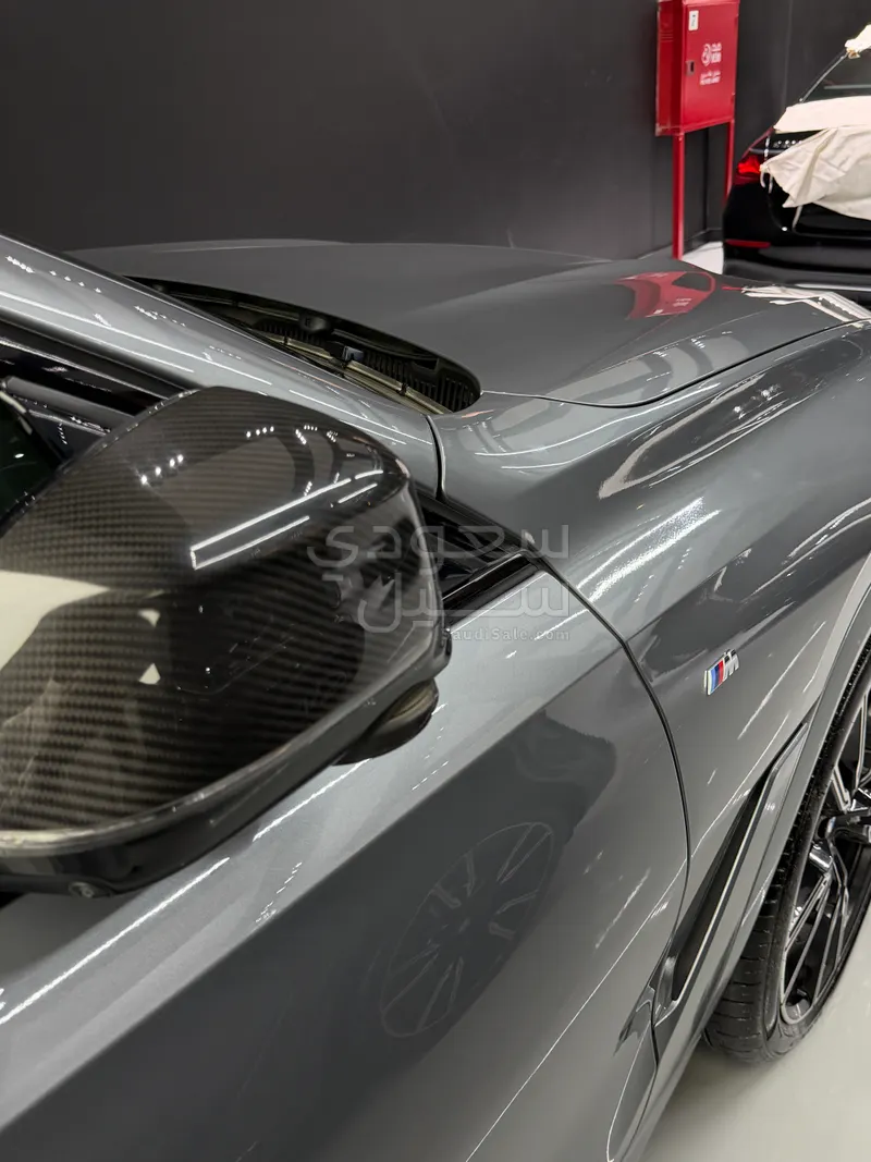 2025 BMW X Series 6 M Kit