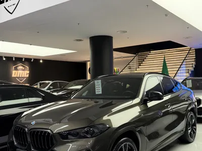 2025 BMW X Series 6 M Kit