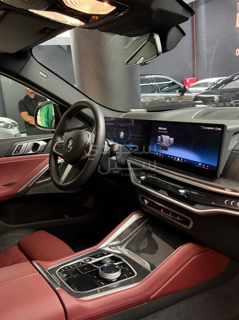 2025 BMW X Series 6 M Kit