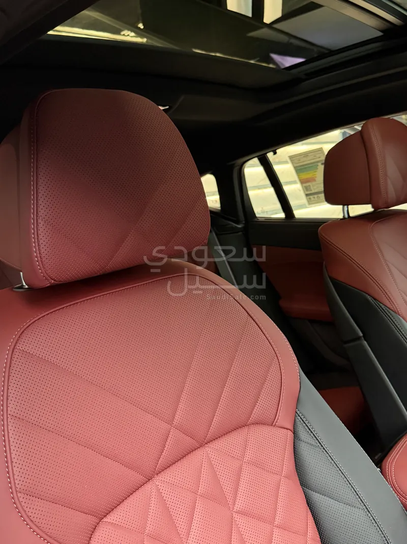 2025 BMW X Series 6 M Kit