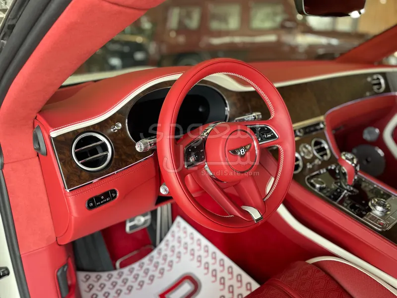 2025 Bentley Continental GT