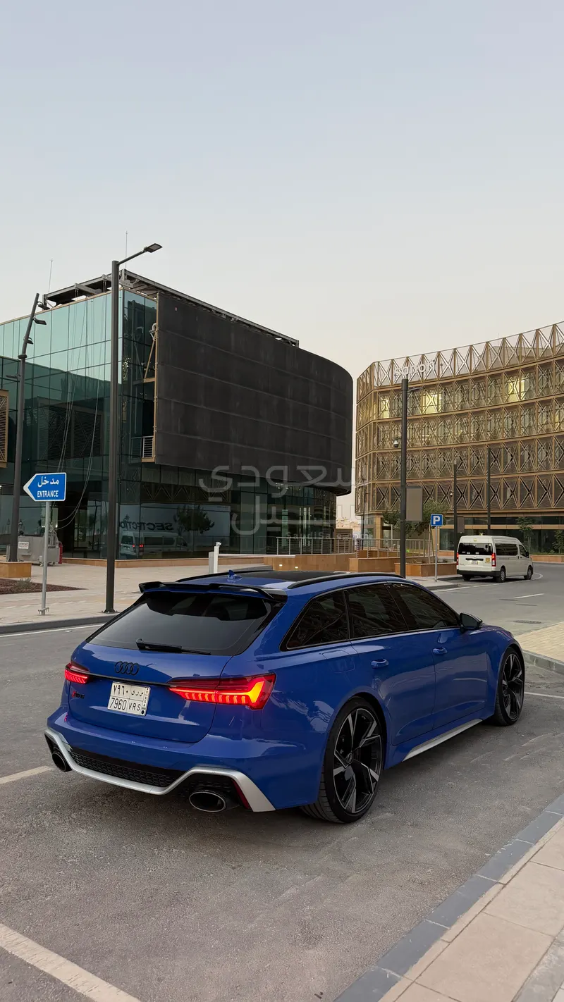2021 Audi RS6