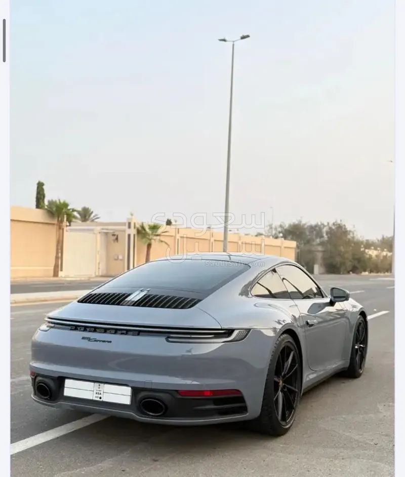 2024 بورش 911 كاريرا
