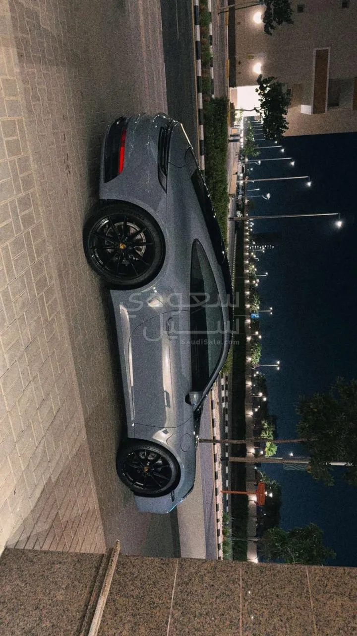 2024 بورش 911 كاريرا