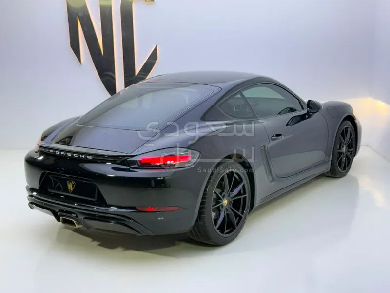 2023 بورش 718 بوكستر