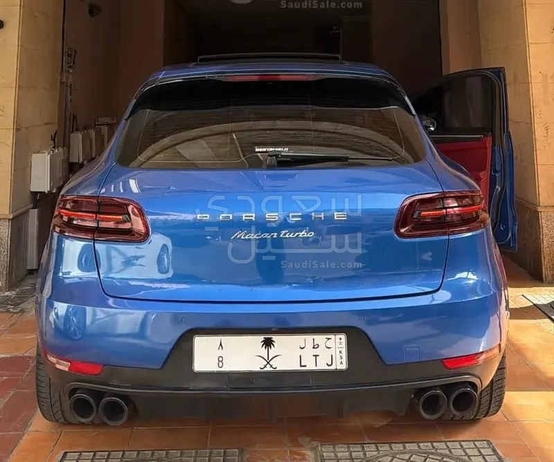 2015 بورش ماكان اس