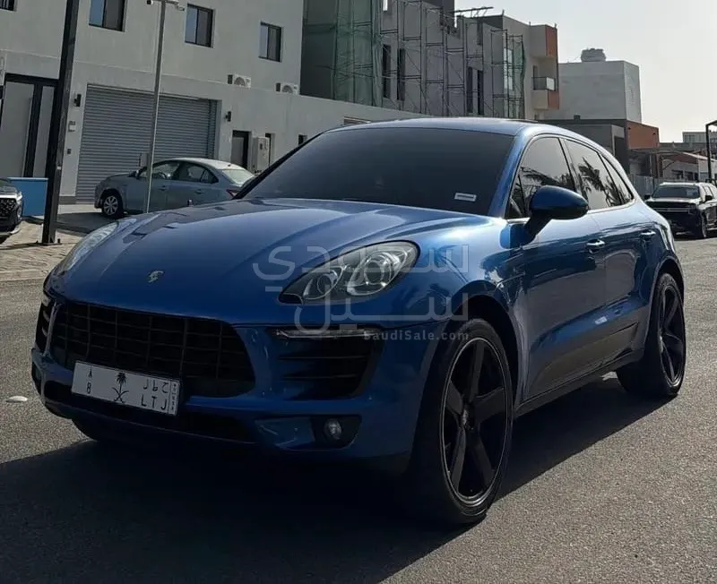 2015 بورش ماكان اس