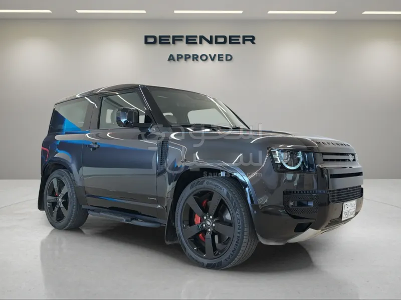 2025 Land Rover Defender 90