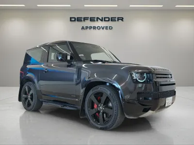 2025 Land Rover Defender 90