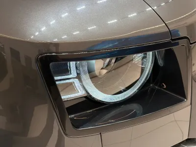 2025 Land Rover Defender 90