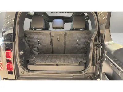 2025 Land Rover Defender 90