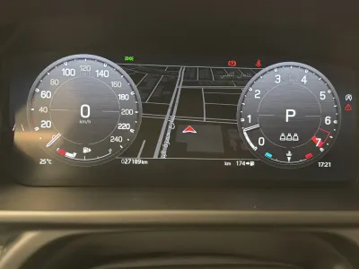 2025 Land Rover Defender 90