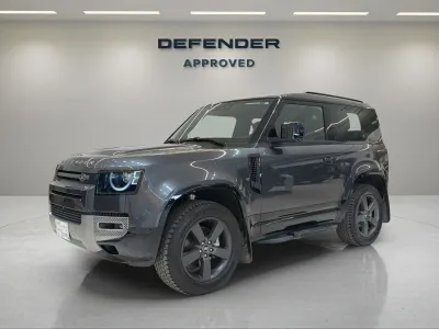 2025 Land Rover Defender 90