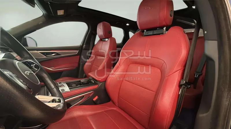 2023 Jaguar F-Pace R-DYNAMIC