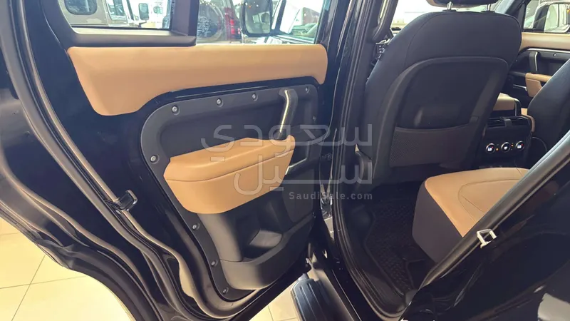 2025 Land Rover Defender X 110