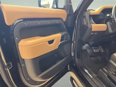 2025 Land Rover Defender X 110