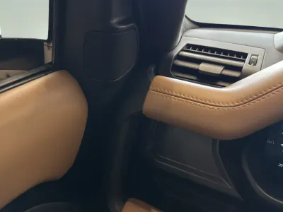 2025 Land Rover Defender X 110