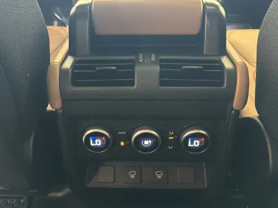 2025 Land Rover Defender X 110