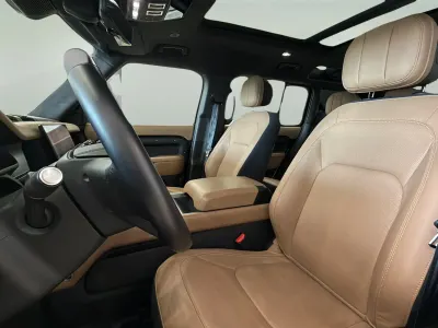 2025 Land Rover Defender X 110