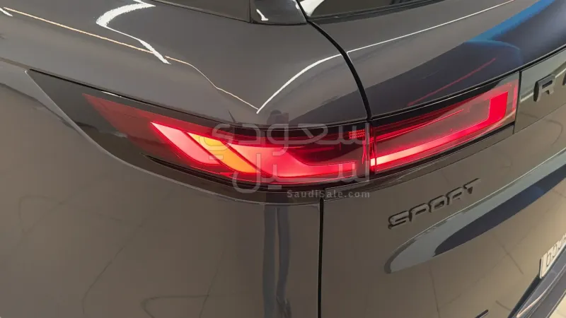 2025 Land Rover Range Rover Sport HSE