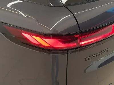 2025 Land Rover Range Rover Sport HSE