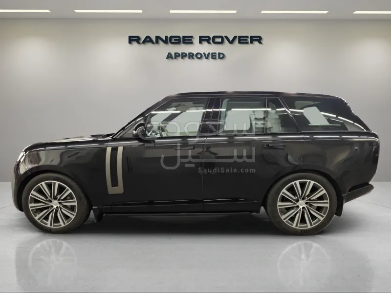 2025 Land Rover Range Rover HSE