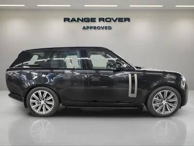 2025 Land Rover Range Rover HSE