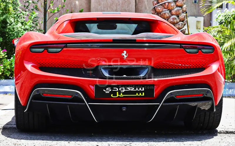 2022 فيراري جي تي بي 296