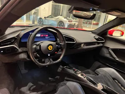 2022 فيراري جي تي بي 296