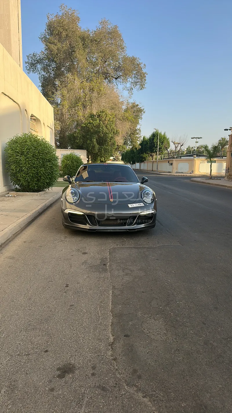 2012 بورش 911 كاريرا اس