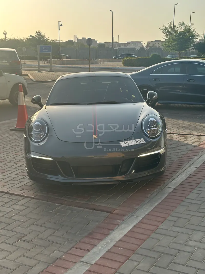 2012 بورش 911 كاريرا اس