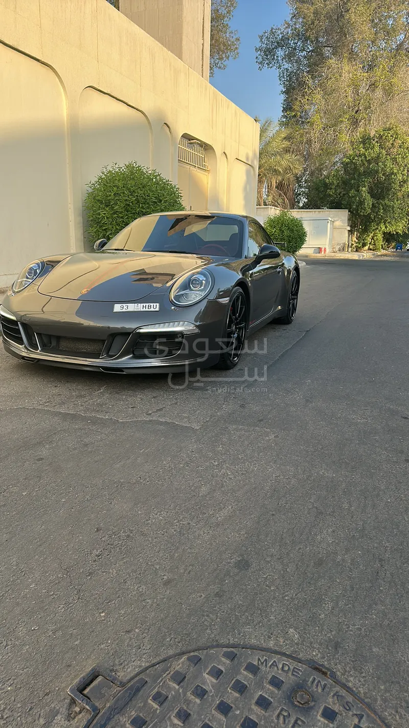 2012 بورش 911 كاريرا اس