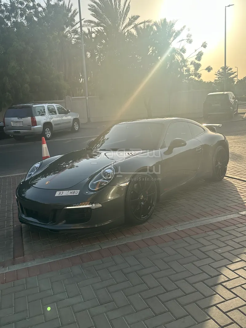 2012 بورش 911 كاريرا اس