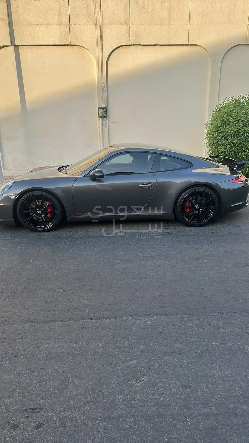 2012 بورش 911 كاريرا اس