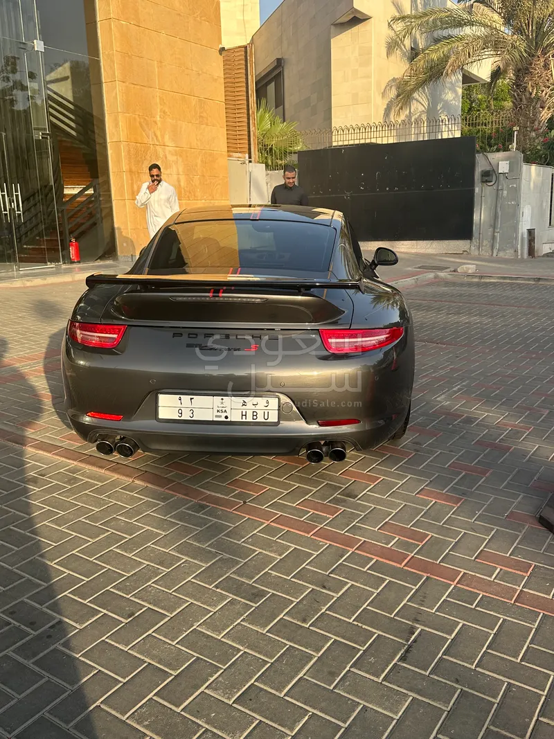 2012 بورش 911 كاريرا اس