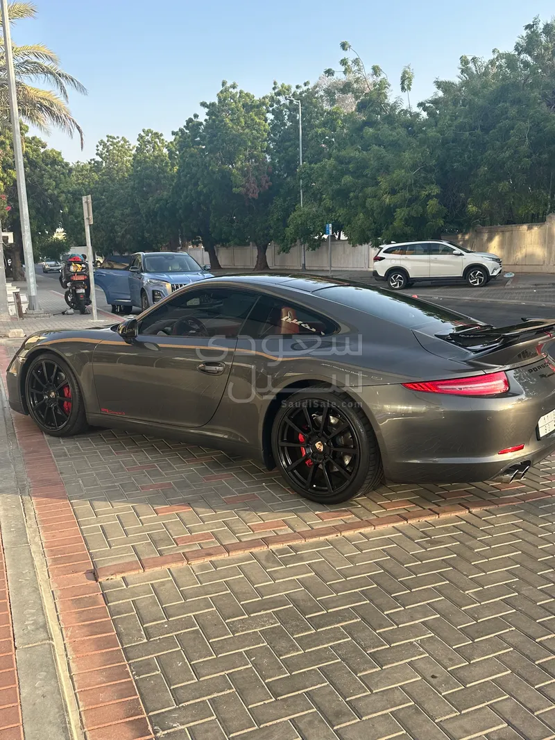 2012 بورش 911 كاريرا اس
