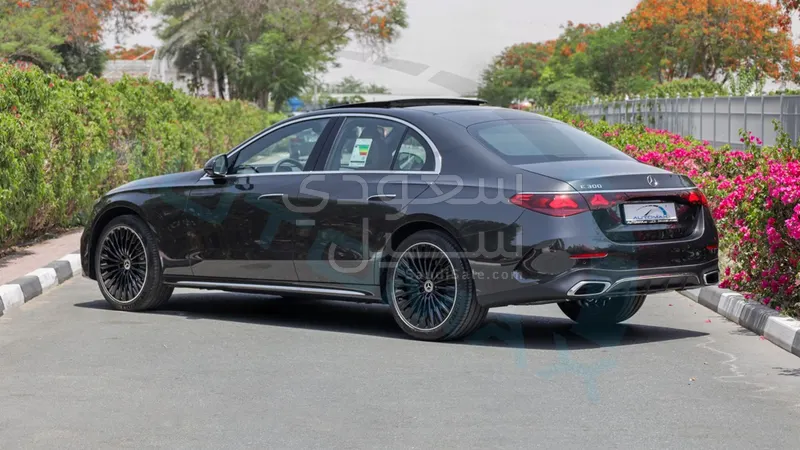 2026 Mercedes-Benz E 300 AMG