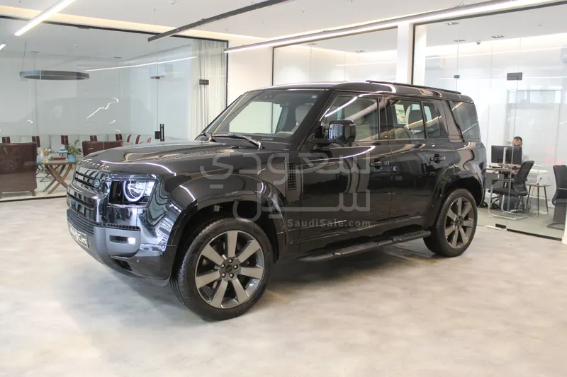 2026 Land Rover Defender 110 X dynamic