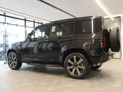 2026 Land Rover Defender 110 X dynamic