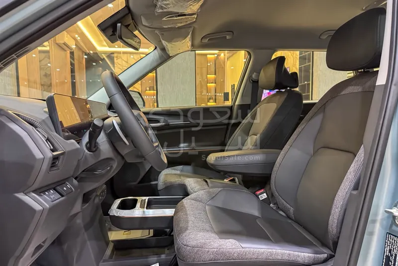 2025 Kia EV5 standard