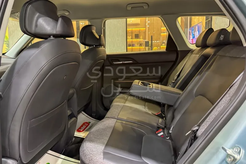2025 Kia EV5 standard