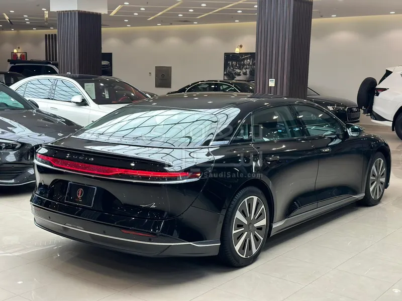 2025 Lucid Air Pure