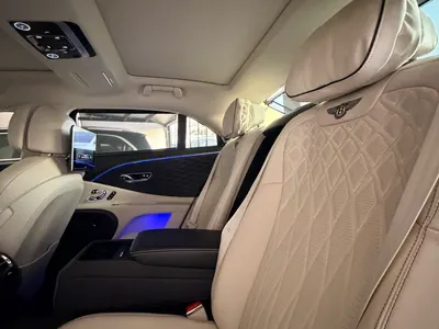 2022 بنتلي كونتيننتل فلاينج سبير مولينر