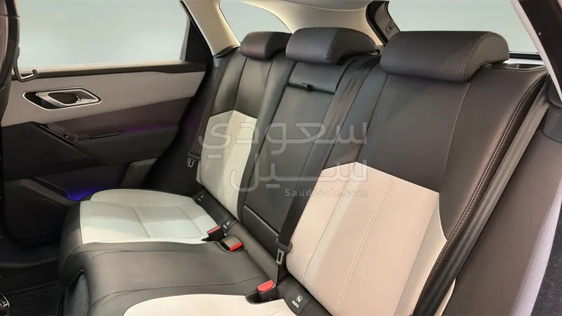 2025 لاند روفر رينج روفر فيلار أر - دايناميك