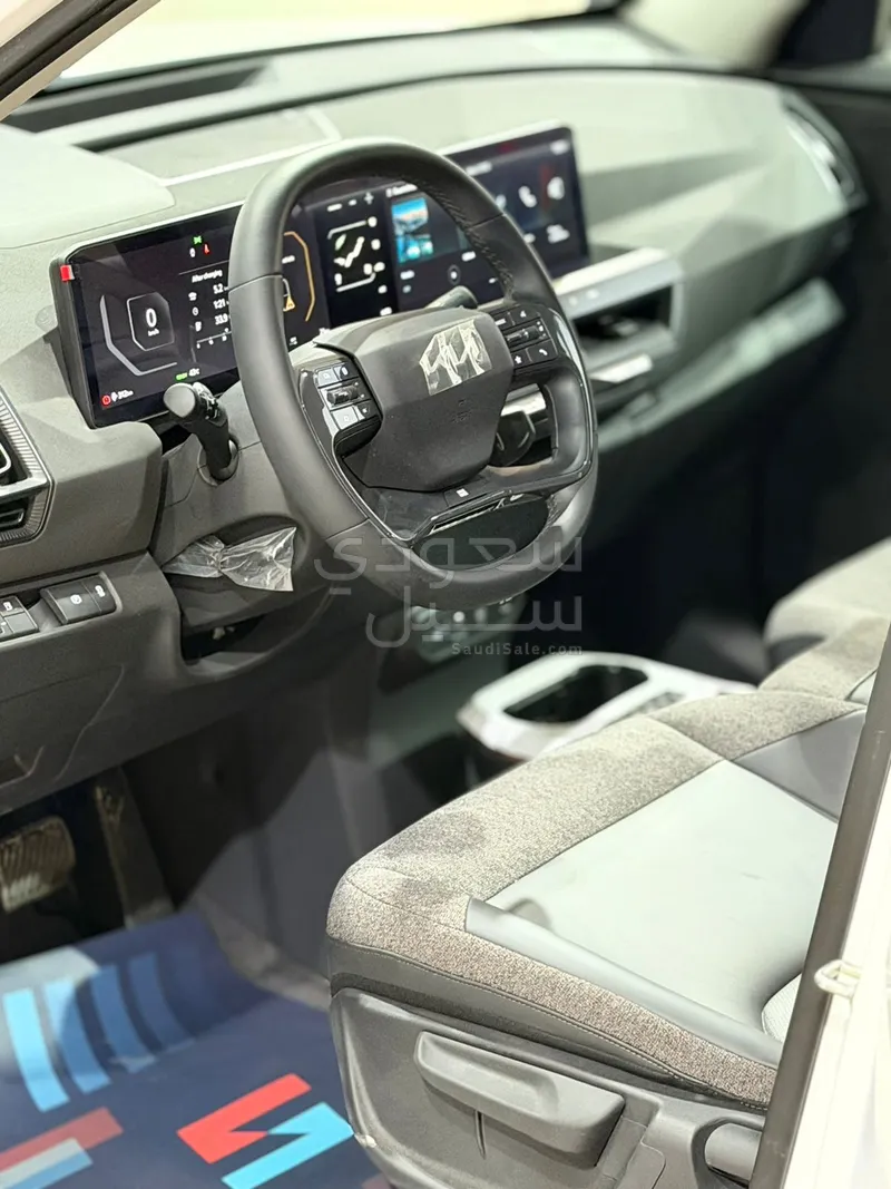 2025 Kia EV5 standard