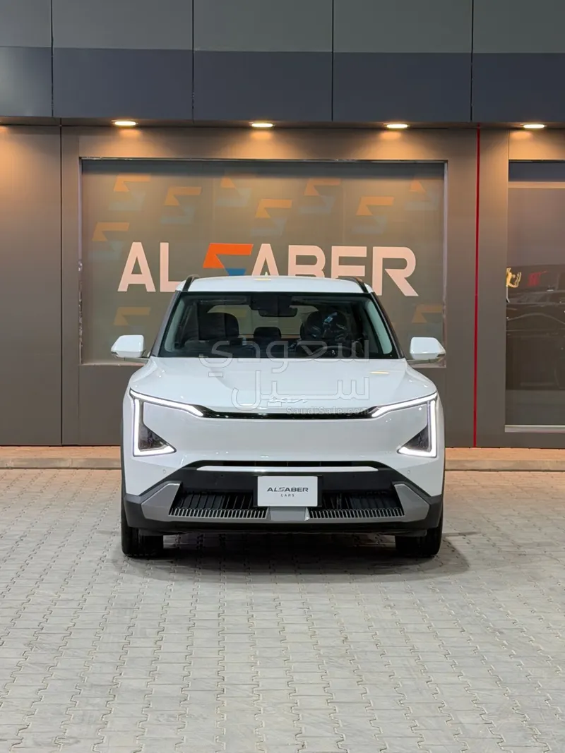 2025 Kia EV5 standard